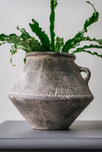 Load image into Gallery viewer, Vase -  Slant