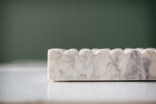 Load image into Gallery viewer, Marble - White Marble Scalloped Bridge Tray
