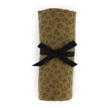 Load image into Gallery viewer, BIANCA SWADDLE MINI LEOPARD OLIVE: MINI LEOPARD / M 70x70