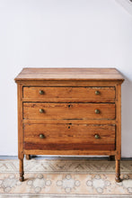 Load image into Gallery viewer, Dresser - Vintage Found 3 Drawers