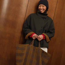 Load image into Gallery viewer, ELISA TOTE BAG TARTAN
