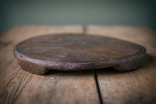 Load image into Gallery viewer, Wood  - Chapati Board Footed - Round
