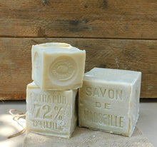 Load image into Gallery viewer, Authentic Marseille soap block – Coconut oil - Le Serail: 1kg
