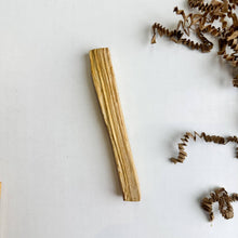 Load image into Gallery viewer, Natural Palo Santo Sticks : Ceramic Burner A

