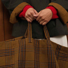 Load image into Gallery viewer, ELISA TOTE BAG TARTAN
