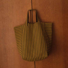 Load image into Gallery viewer, ELISABETH TOTE BAG TENNIS BLACK /  OLIVE

