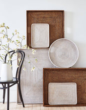 Load image into Gallery viewer, Round  Tray w/ Handle  available in 36", 26" or 20" all 2" h: Antique Brown / Medium

