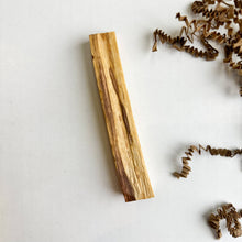 Load image into Gallery viewer, Natural Palo Santo Sticks : 7-10 Grams Stick
